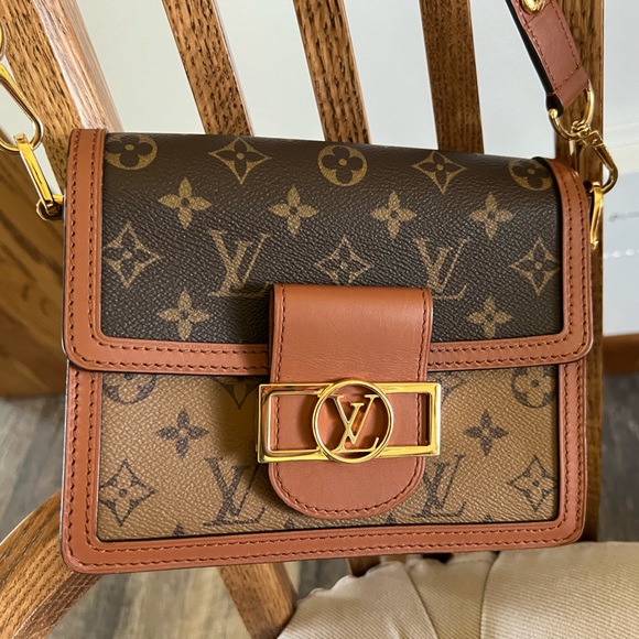 Louis Vuitton Mini Dauphine Crossbody - Picture 1 of 16